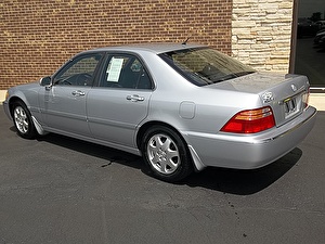 Размер колёс на Acura RL 2002 Подбор шин на Acura RL 2002