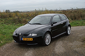Размер колёс на Alfa Romeo 147 2003 Подбор шин на Alfa Romeo 147 2003