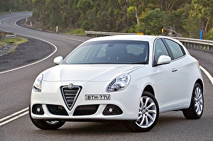 Размер колёс на Alfa Romeo Giulietta 2011 Подбор шин на Alfa Romeo Giulietta 2011