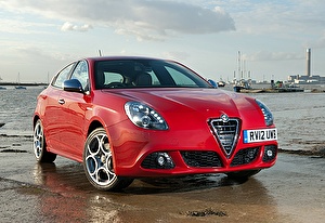Размер колёс на Alfa Romeo Giulietta 2013 Подбор шин на Alfa Romeo Giulietta 2013