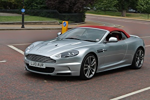Размер колёс на Aston Martin DBS Volante 2012 Подбор шин на Aston Martin DBS Volante 2012