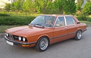 Размер колёс на BMW 5 Series 1981 Подбор шин на BMW 5 Series 1981