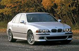 Размер колёс на BMW M5 2003 Подбор шин на BMW M5 2003