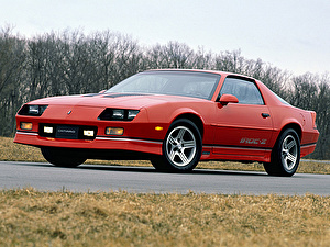 Размер колёс на Chevrolet Camaro 1990 Подбор шин на Chevrolet Camaro 1990