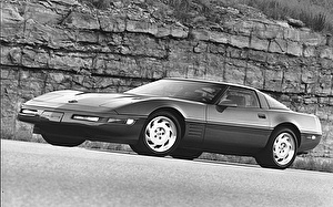 Размер колёс на Chevrolet Corvette 1991 Подбор шин на Chevrolet Corvette 1991