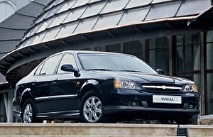 Размер колёс на Chevrolet Evanda 2004 Подбор шин на Chevrolet Evanda 2004