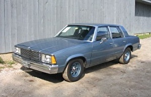 Размер колёс на Chevrolet Malibu 1979 Подбор шин на Chevrolet Malibu 1979