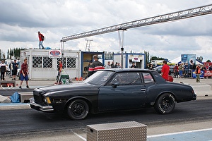Размер колёс на Chevrolet Monte Carlo 1979 Подбор шин на Chevrolet Monte Carlo 1979