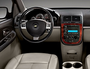 Размер колёс на Chevrolet Uplander 2008 Подбор шин на Chevrolet Uplander 2008