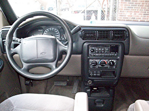 Размер колёс на Chevrolet Venture 1999 Подбор шин на Chevrolet Venture 1999