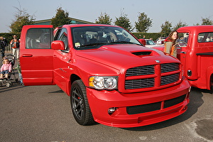 Размер колёс на Dodge Ram SRT10 2012 Подбор шин на Dodge Ram SRT10 2012