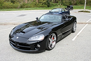 Размер колёс на Dodge Viper 2004 Подбор шин на Dodge Viper 2004
