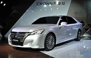 Размер колёс на FAW Toyota Crown 2016 Подбор шин на FAW Toyota Crown 2016