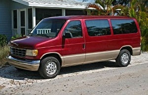 Размер колёс на Ford E-150 Econoline 2014 Подбор шин на Ford E-150 Econoline 2014