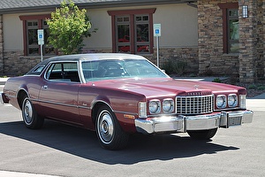 Размер колёс на Ford Thunderbird 1974 Подбор шин на Ford Thunderbird 1974