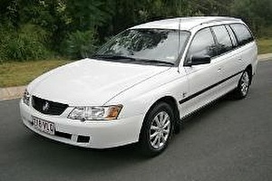 Размер колёс на Holden Commodore 2003 Подбор шин на Holden Commodore 2003