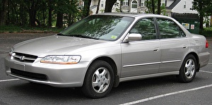 Размер колёс на Honda Accord 1998 Подбор шин на Honda Accord 1998