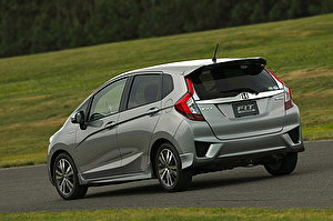 Размер колёс на Honda Fit 2014 Подбор шин на Honda Fit 2014