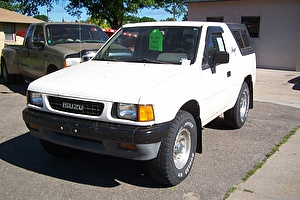 Размер колёс на Isuzu Amigo 1992 Подбор шин на Isuzu Amigo 1992