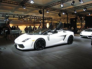 Автомобильге шина және дисктерді таңдау Lamborghini Gallardo LP560-4. Шиналар Lamborghini Автомобильге шина және дисктерді таңдау Lamborghini Gallardo LP560-4. Шины на Lamborghini