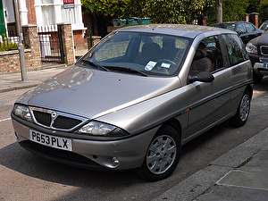 Размер колёс на Lancia Ypsilon 1997 Подбор шин на Lancia Ypsilon 1997