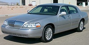 Размер колёс на Lincoln Town Car 2003 Подбор шин на Lincoln Town Car 2003