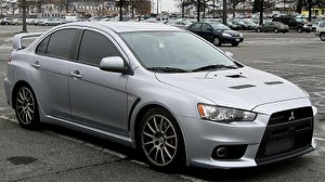 Размер колёс на Mitsubishi Lancer Evo X 2014 Подбор шин на Mitsubishi Lancer Evo X 2014