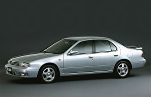 Размер колёс на Nissan Bluebird 1995 Подбор шин на Nissan Bluebird 1995