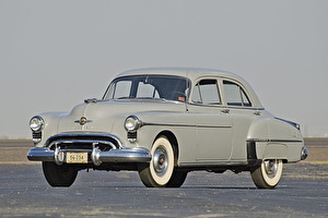 Размер колёс на Oldsmobile 88 1951 Подбор шин на Oldsmobile 88 1951