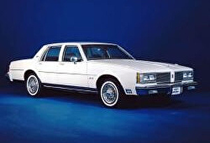 Размер колёс на Oldsmobile 88 1978 Подбор шин на Oldsmobile 88 1978