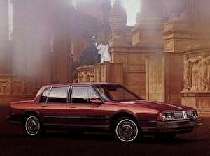 Размер колёс на Oldsmobile 98 1986 Подбор шин на Oldsmobile 98 1986