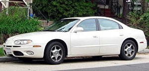 Размер колёс на Oldsmobile Aurora 2002 Подбор шин на Oldsmobile Aurora 2002