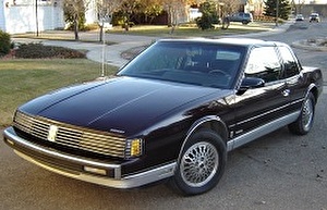 Размер колёс на Oldsmobile Toronado 1987 Подбор шин на Oldsmobile Toronado 1987