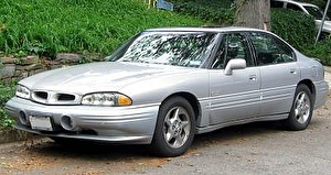 Размер колёс на Pontiac Bonneville 1999 Подбор шин на Pontiac Bonneville 1999