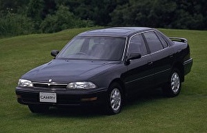 Размер колёс на Toyota Camry 1990 Подбор шин на Toyota Camry 1990