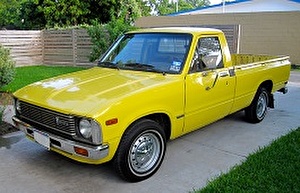 Размер колёс на Toyota Hilux 1979 Подбор шин на Toyota Hilux 1979