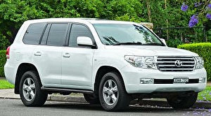 Размер колёс на Toyota Land Cruiser 200 2012 Подбор шин на Toyota Land Cruiser 200 2012