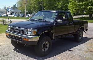 Размер колёс на Toyota Pickup 1995 Подбор шин на Toyota Pickup 1995