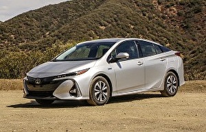 Размер колёс на Toyota Prius Prime 2019 Подбор шин на Toyota Prius Prime 2019