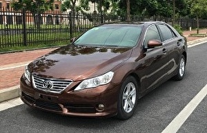 Размер колёс на Toyota Reiz 2012 Подбор шин на Toyota Reiz 2012