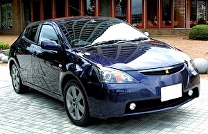 Размер колёс на Toyota WiLL VS 2004 Подбор шин на Toyota WiLL VS 2004