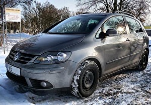 Размер колёс на Volkswagen Golf V Plus 2013 Подбор шин на Volkswagen Golf V Plus 2013