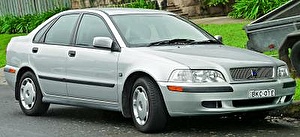 Размер колёс на Volvo V40 1995 Подбор шин на Volvo V40 1995