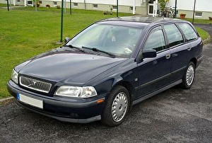 Размер колёс на Volvo V40 1998 Подбор шин на Volvo V40 1998