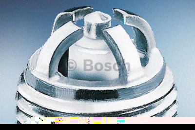 Bosch 0 242 132 500 свеча зажигания на DACIA LOGAN MCV II