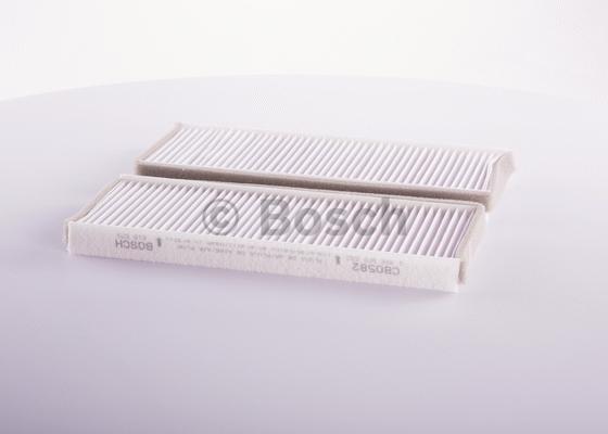 Bosch 0 986 BF0 582 фильтр, воздух во внутренном пространстве на NISSAN NAVARA (D40)
