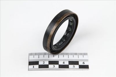 FORD Сальник привода FORD 40x55x8mm (1805715, 1 805 715)