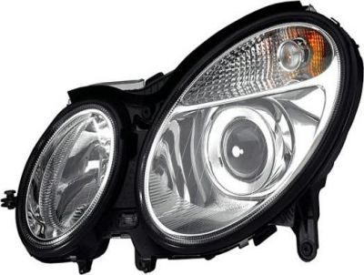 HELLA Фара R MB W211 02- (2118200261, 1EL008369-081)
