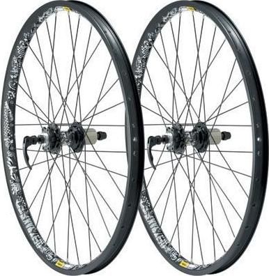 Комплект колес Mavic DEETRAKS, 99619914, стальной барабан стандарта Shimano, ось передняя 20/110мм, ось задняя 12135мм, disk под 6 болтов, цвет черный. Комплект колес Mavic DEETRAKS, 99619914, стальной барабан стандарта Shimano, ось передняя 20/110мм, ось задняя 12135мм, disk под 6 болтов, цвет черный.