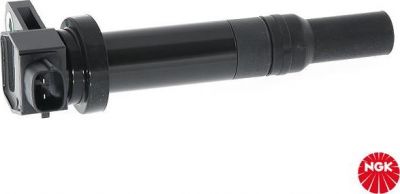 NGK 48275 катушка зажигания на HYUNDAI SANTA FE II (CM)